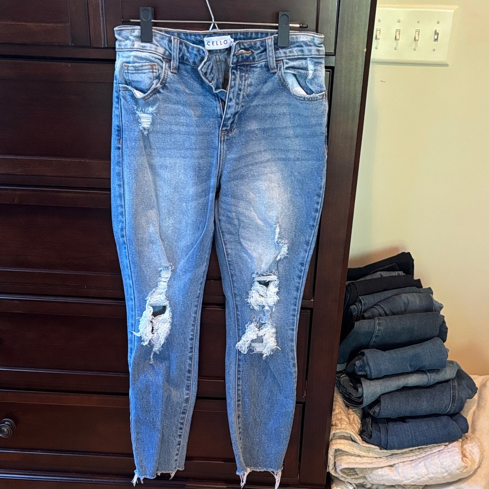 Cello Women's Light Blue Ripped Skinny Jeans